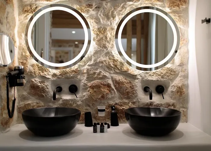 Manda Luxury Naxos City