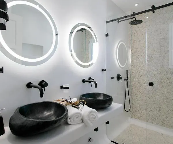 Manda Luxury Naxos City