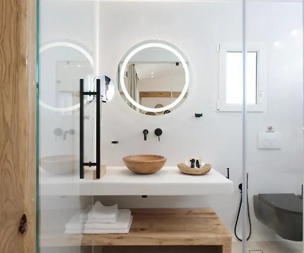 Manda Luxury * Naxos City