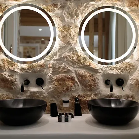 Manda Luxury Naxos City