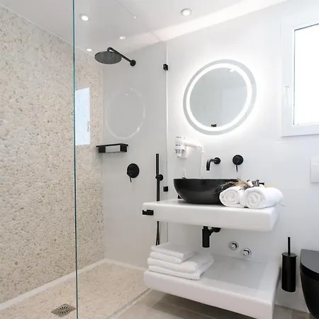 Manda Luxury Naxos City