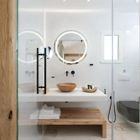 Manda Luxury * Naxos City