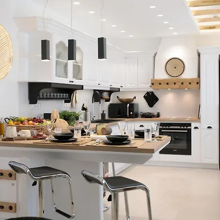 Manda Luxury * Naxos City