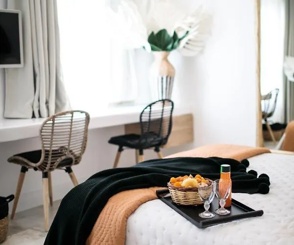 Manda Luxury Lejlighed